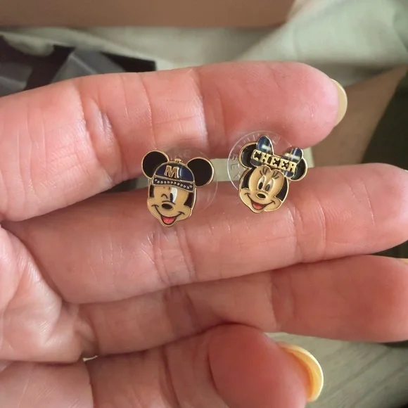 Disney baublebar earrings- - Picture 9 of 13